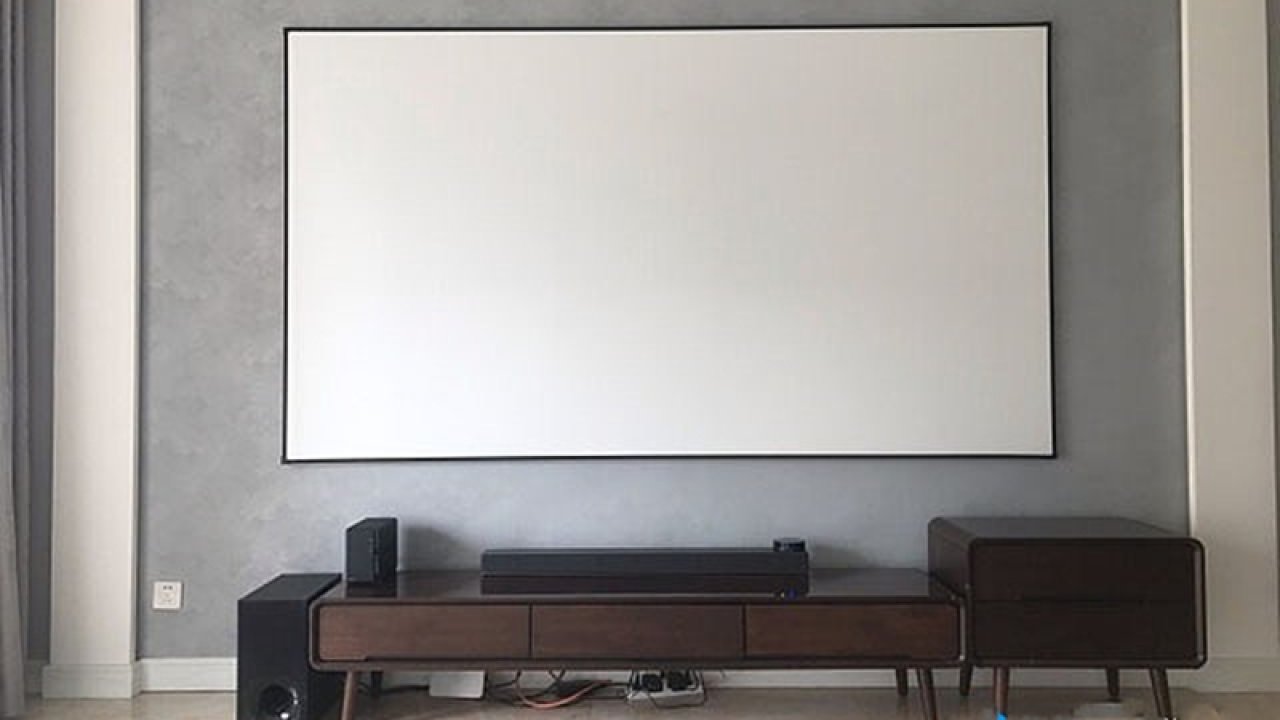 Projector Screen Paint: Does it work? - Projector1