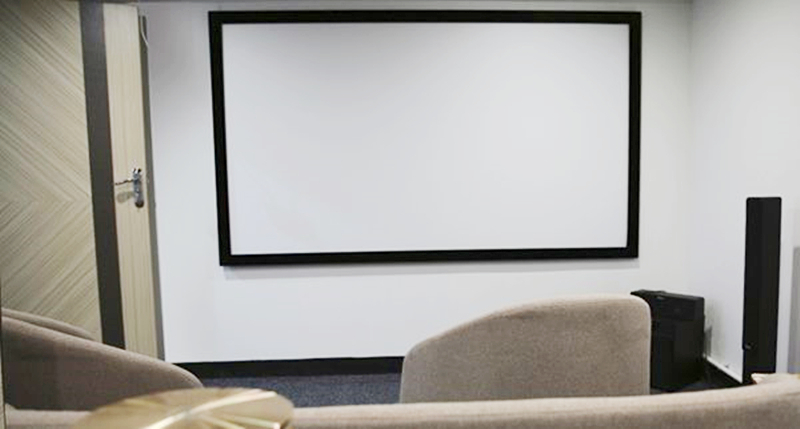 3 Tips to Hide Away Projector Screen 