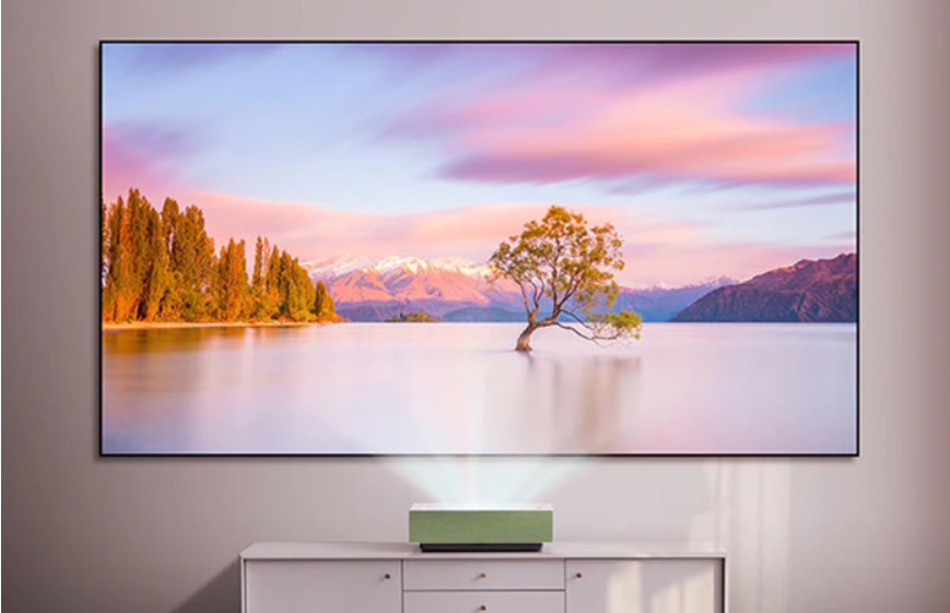 BORDER and LG Collaberate to Launch Liquid Crystal Projector Screen