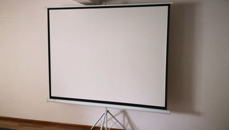 3 Tips to Hide Away Projector Screen 